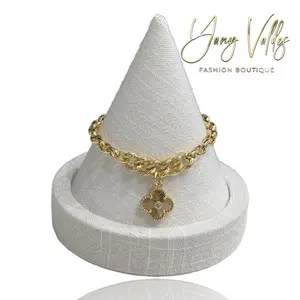 Pulsera para mujer con colgante estilo trébol