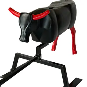 Laredo Roping Dummys Roping Steer - Practices and hang out use. Plastic body steer with mettle frame.