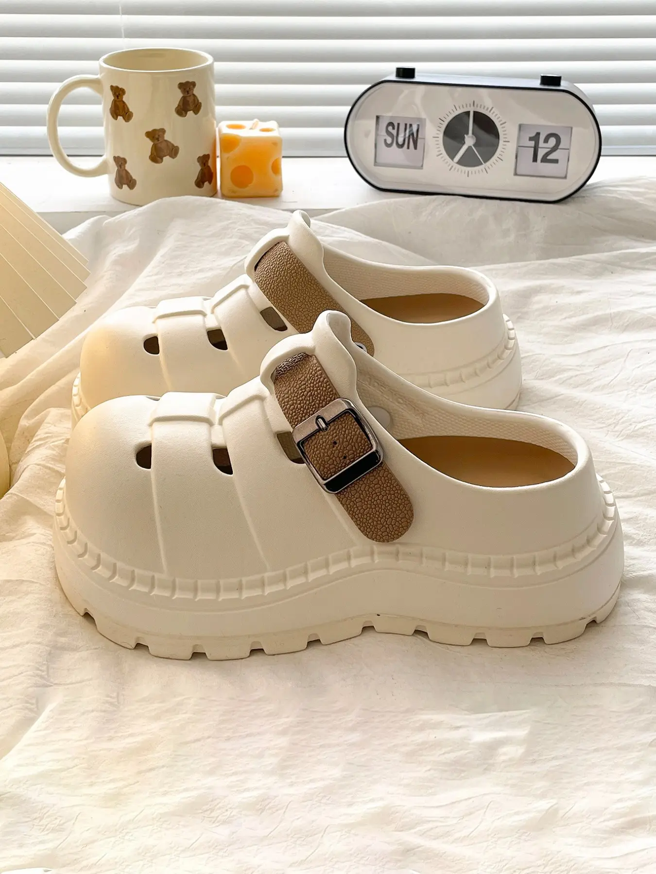 Women's Beach Sandals, Thick Sole Eva Material, Adjustable Buckle, Breathable, Anti-Slip, Garden Shoes, Sizes 36-41, Multiple Colors