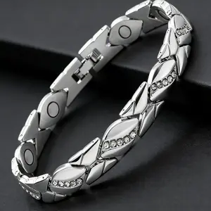 Silver Zinc Alloy Crystal Bracelet for Men & Women| Geometric Link Jewelry| Unisex Couples Wrist Accessory 8.46in / 21.5cm italian