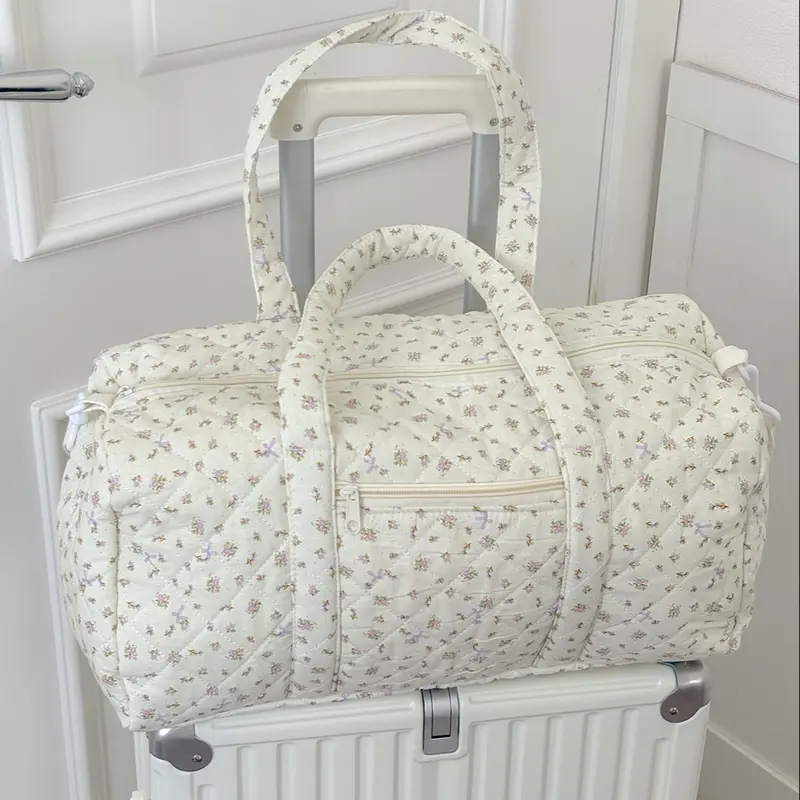 Small Floral Boston Bag, Travel Bag, Christmas Gift, Large-Capacity Multifunctional Travel Friendly Design Cute Mini Ruffle Handbag, Traveling Bag, Luggage, Travel Duffel, Travel Duffel Bags, Travel Essentials Bag