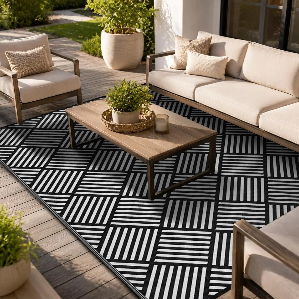 Garvee Outdoor Rug 5'X8' Waterproof Patio Mat, Foldable PP Tube Woven Area Rug, Modern Striped Design, Plastic Straw Rug, for Backyard, Beach, Camping, Picnic,Black&White