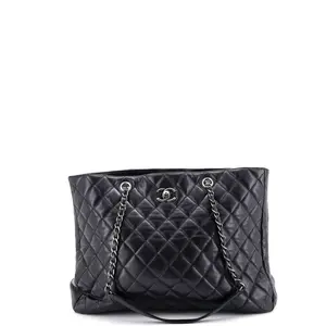 Pre-owned CHANEL material Tote Bags REBAG by Rebag