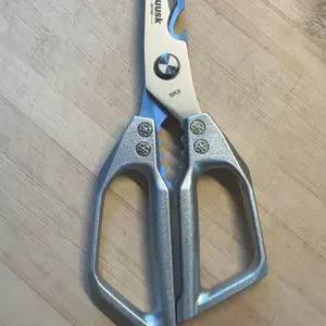 【Summer Sale】HUUSK Kitchen Scissors All Purpose -FallFreshness- Stainless Steel Kitchen Shears, Sharp Silver Meat Scissors, Dishwasher Safe,  Poultry Shears, Japanese Cooking Scissors for Food, Chicken Bones, and Turkey, Christmas  Gift!