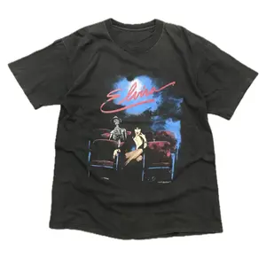 Vintage Gildan Print Elvira Mistress of the Dark Black T-Shirt