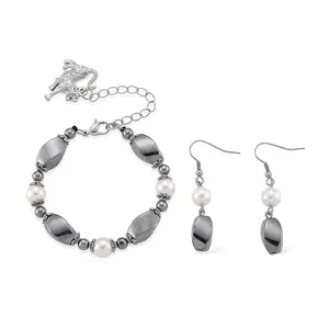 Terahertz Shell Pearl Bracelet 6.5-8.5In and Earrings in Silvertone and Stainless Steel
