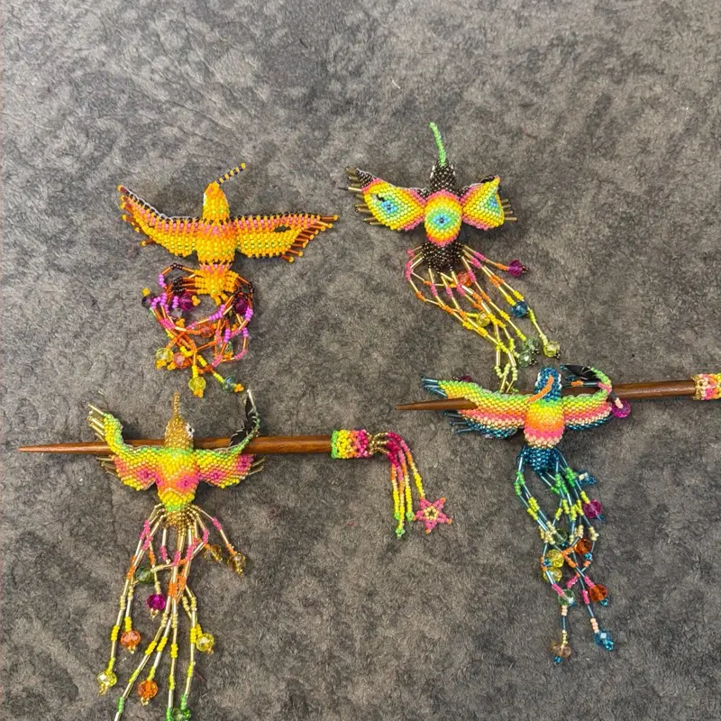 Beaded hair clips hand made in Mexico - broche de cabello hecho a mano - artesanía mexicana