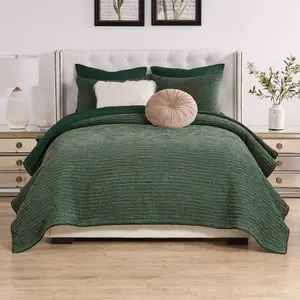 Greenland Home Fashions 2pc Twin/Twin XL Velvet Crush Forest Quilt Bedding Set Green