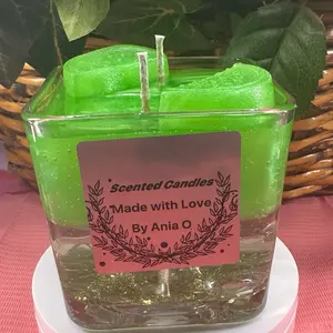 Ania O Scented Candle - Green Color, Made with Love, Perfect for Home Decor and Aromatherapy