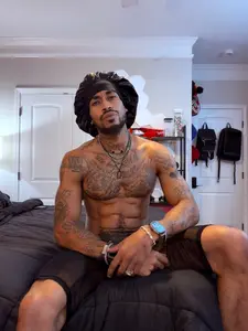 Boy Bonnet Soft Breathable Fabric Classic Design Comfortable Fit for Boys Versatile Use Ideal Gift Option