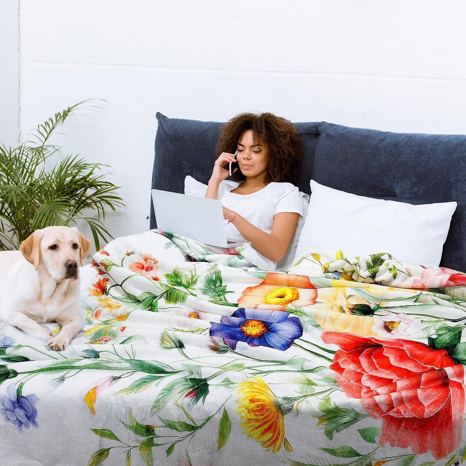 Floral Blanket Vintage Flowers Blankets Butterfly Wildflowers Throw Blanket Soft Cozy Flannel Fleece Throw Blanket Colorful Daisy Plants Bed Blanket for Couch Sofa, 50"×60"