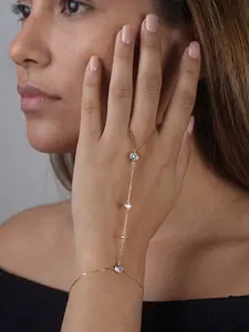 925 Sterling Silver Zirconia Finger Link Slave Bracelet, High-Quality Continuous Ring Hand Jewelry, Elegant Women's Accessory, Exquisite Bracelet