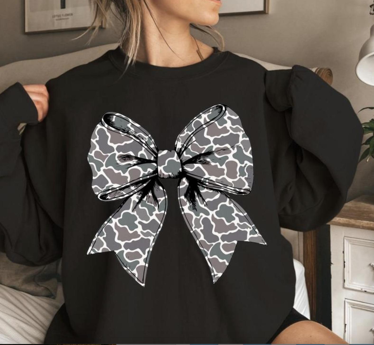 Camo Coquette Bow Sweatshirt – Cute Hunting Bow Shirt – Unisex Camo Tee for Men & Women
