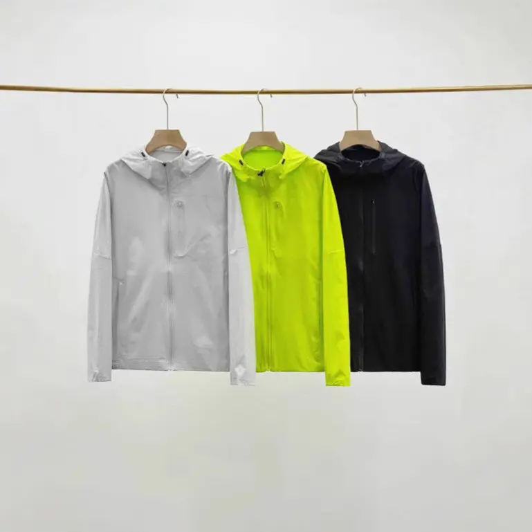 Men's Ice Silk Sun Protection Jacket, Lightweight Cooling Hooded Full-Zip Athletic Top for Summer Outdoor Wear, Cool Skin, M, Ice Silk Material