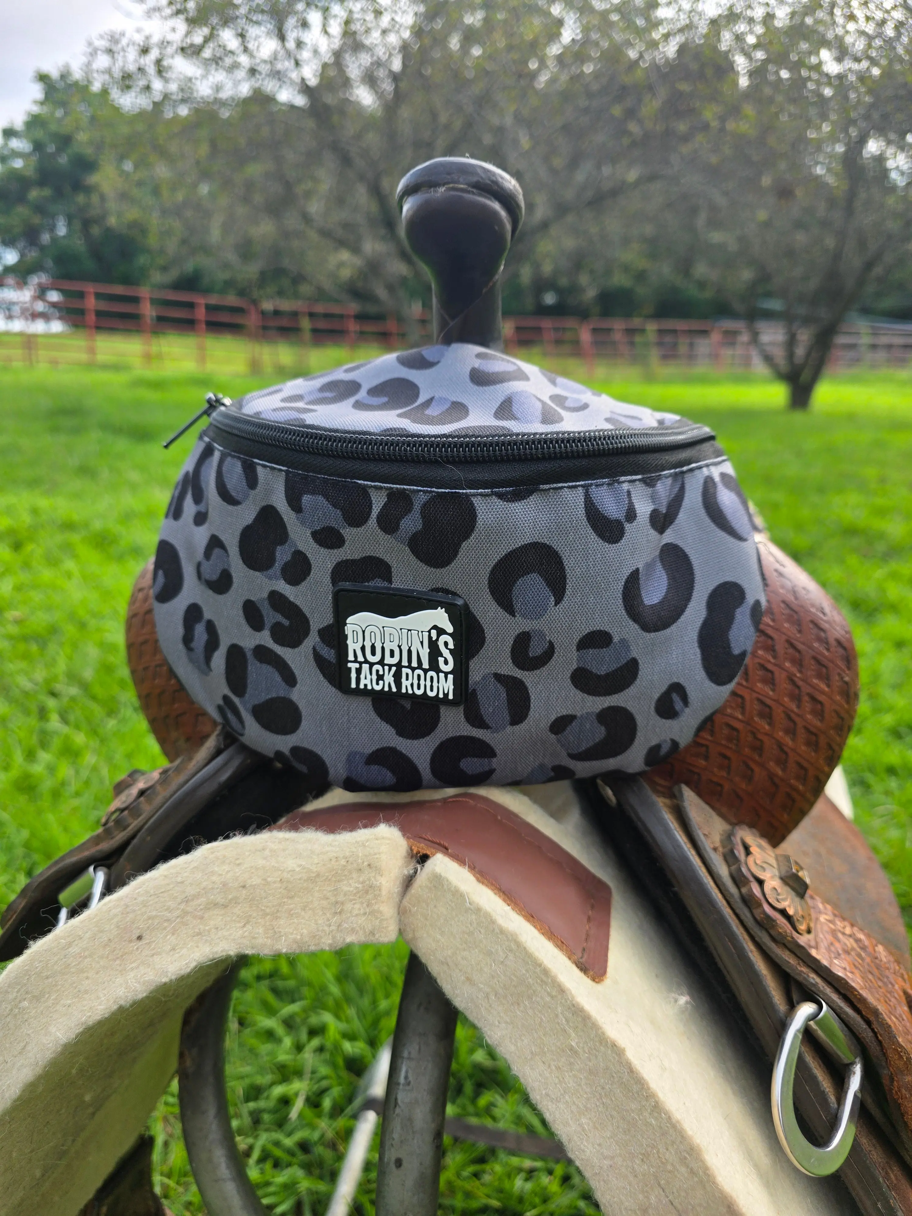 Black cheetah saddle pouch
