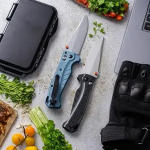 High-end quality sharp weapons, fruit knives, camping knives, kitchen knives, zirconium and niobium alloys, vacuum smelting, extremely high purity, cutting rare ingredients, cutting exquisite meals in the field, precious and high-end.