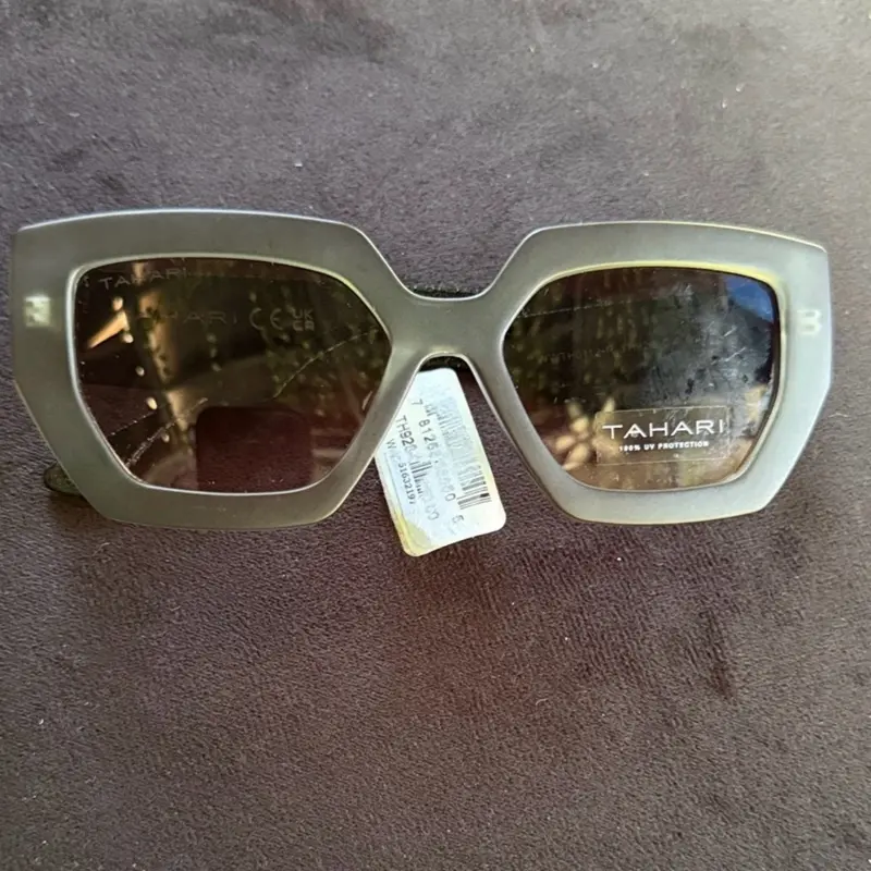 Tahari Sunglasses - Stylish Square Frame with UV Protection for Everyday Wear