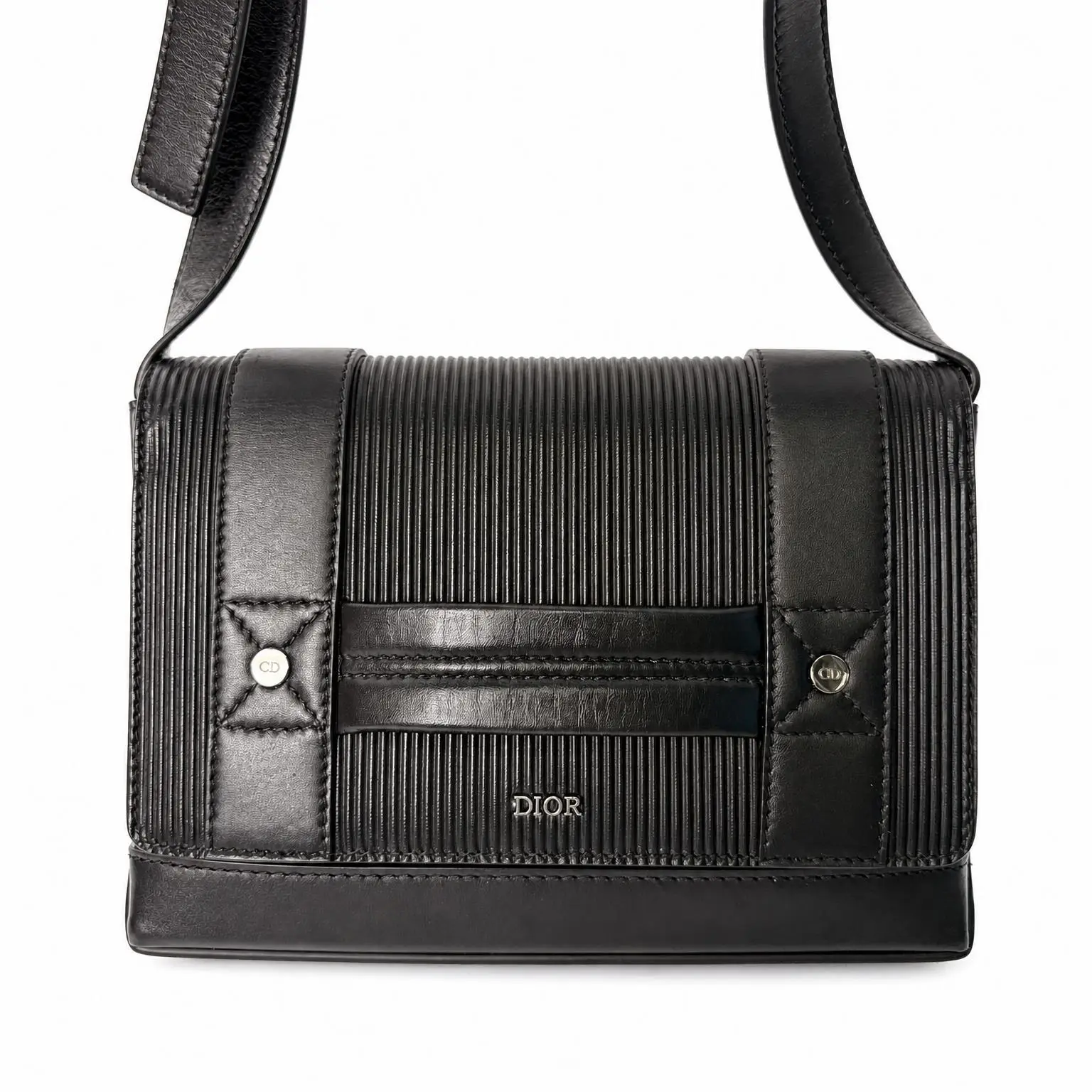 Pre-owned Dior X Shoulder Bags Black Quilted Leather Vertical Messenger Bag