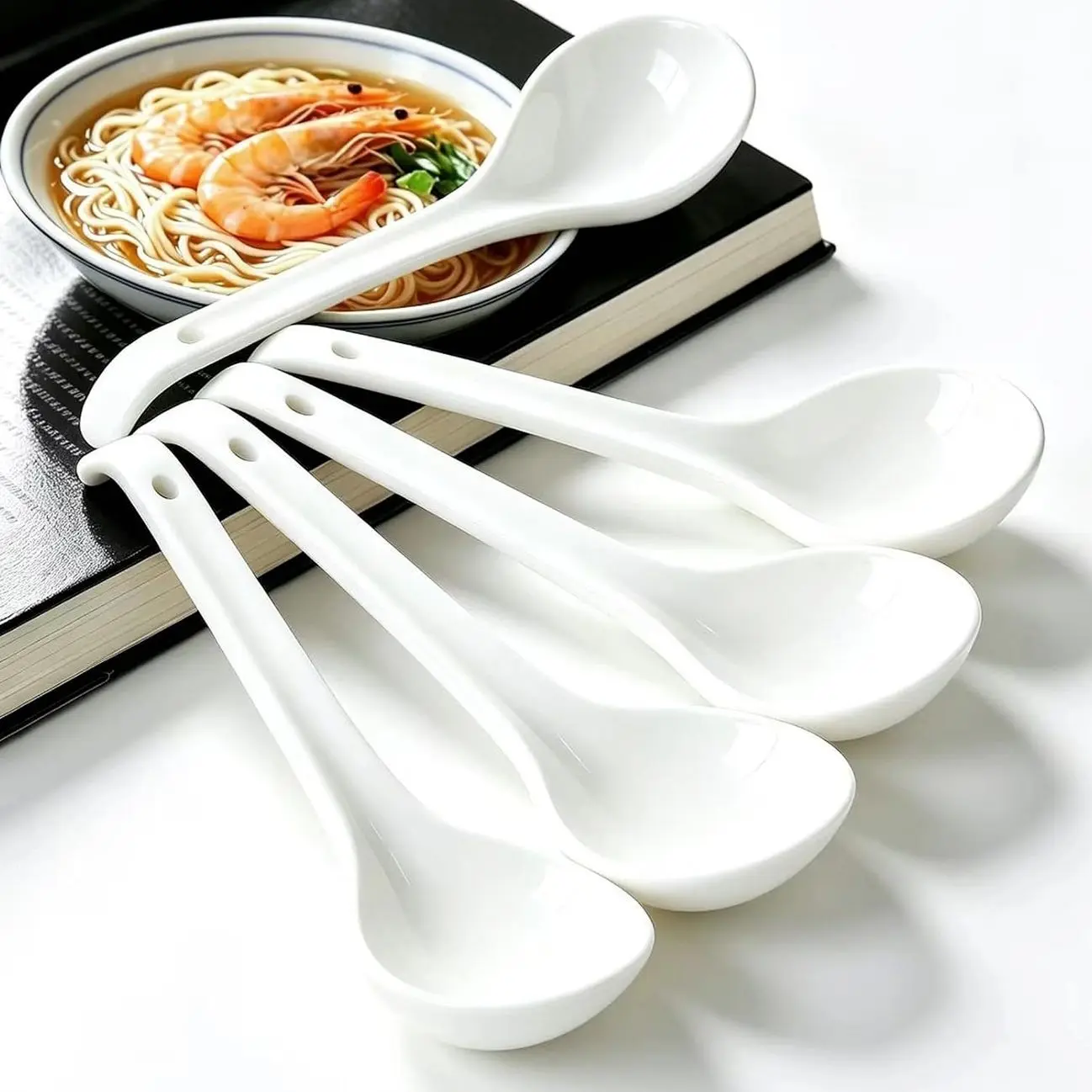 Soup Spoons,6.3"Ceramic Asian Soup Spoons, White Japanese Spoon Large for Ramen Pho Wonton Dumpling Miso,Hook Design, Set of 5