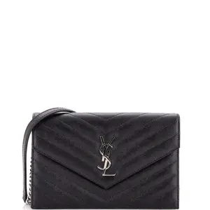 Pre-owned Yves Saint Laurent material Messenger Bags Saint Laurent Classic Monogram Wallet on Chain Matelasse Chevron Leather Small by Rebag