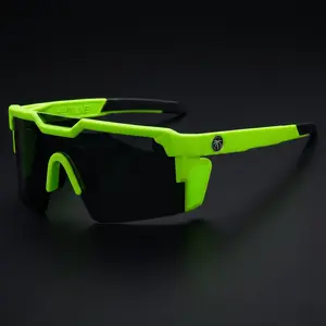 Unisex Cycling Shades (C1) — New High-Quality Photochromic Sunglasses, Square Single-Lens Design, UV400 Protection, Z87+ Certified