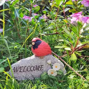 Outdoor Garden Bird Figurine, Home Lucky Charm, Realistic Outdoor Garden Decor, Decorative Resin Gift, Perfect for Gardens and Homes