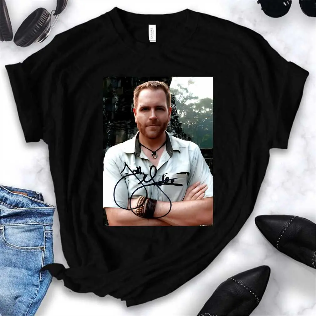 Josh Gates Signed T-Shirt