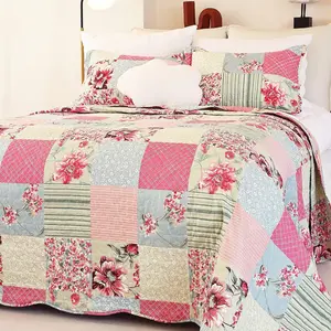 Summer Floral  Quilted Bedspread,Romantic Pink Quilt Set,Reversible Stitched Bedding Set All Season,Soft Lightweight Coverlet with Pillow Cases (Pink&Grey, Queen90 x90)
