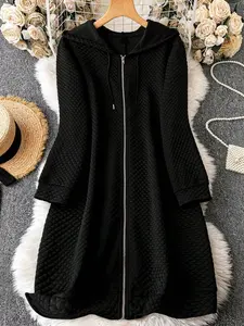 Plus Size Women's Hooded Sweatshirt with Zipper Design, Fitted Comfortable Casual Fit, Versatile Fashion Outerwear for Daily Wear