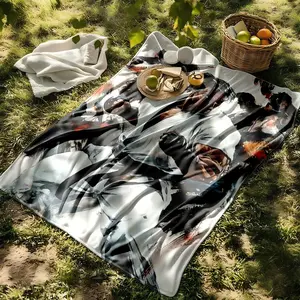 1 piece Tekken protagonist Kazuya Mishima fighting pose drawing themed flannel blanket - Modern-style all-season flannel blanket, suitable for sofas and beds, super soft and comfortable, digitally printed pattern, 100% polyester material, machine