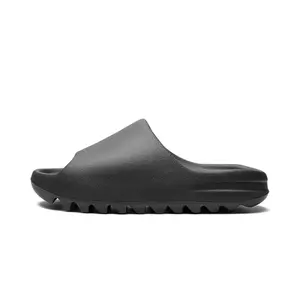Yeezy Slide "Onyx 2022/2023" HQ6448 Yeezy Slide "Onyx 2022/2023" HQ6448