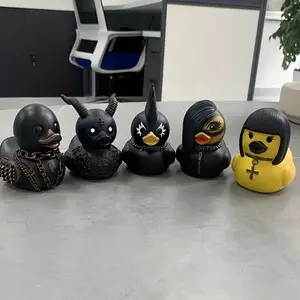 Halloween Gothic Duck Decorations, Satanic Punk Style Home Desk Ornament, Yard & Car Decoration Gifts, Unique Party Accessories