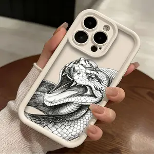 Striking Cobra Head Phone Case，Aggressive Reptile Style for iPhone 17 16 15 14 13 12 11 Plus Pro Max.