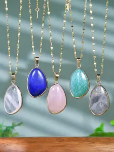 Bohemian Style Natural Stone Crystal Necklace with Golden Chain, Unisex Spring Summer Jewelry, Healing Crystal Choker, Crystal Pendant