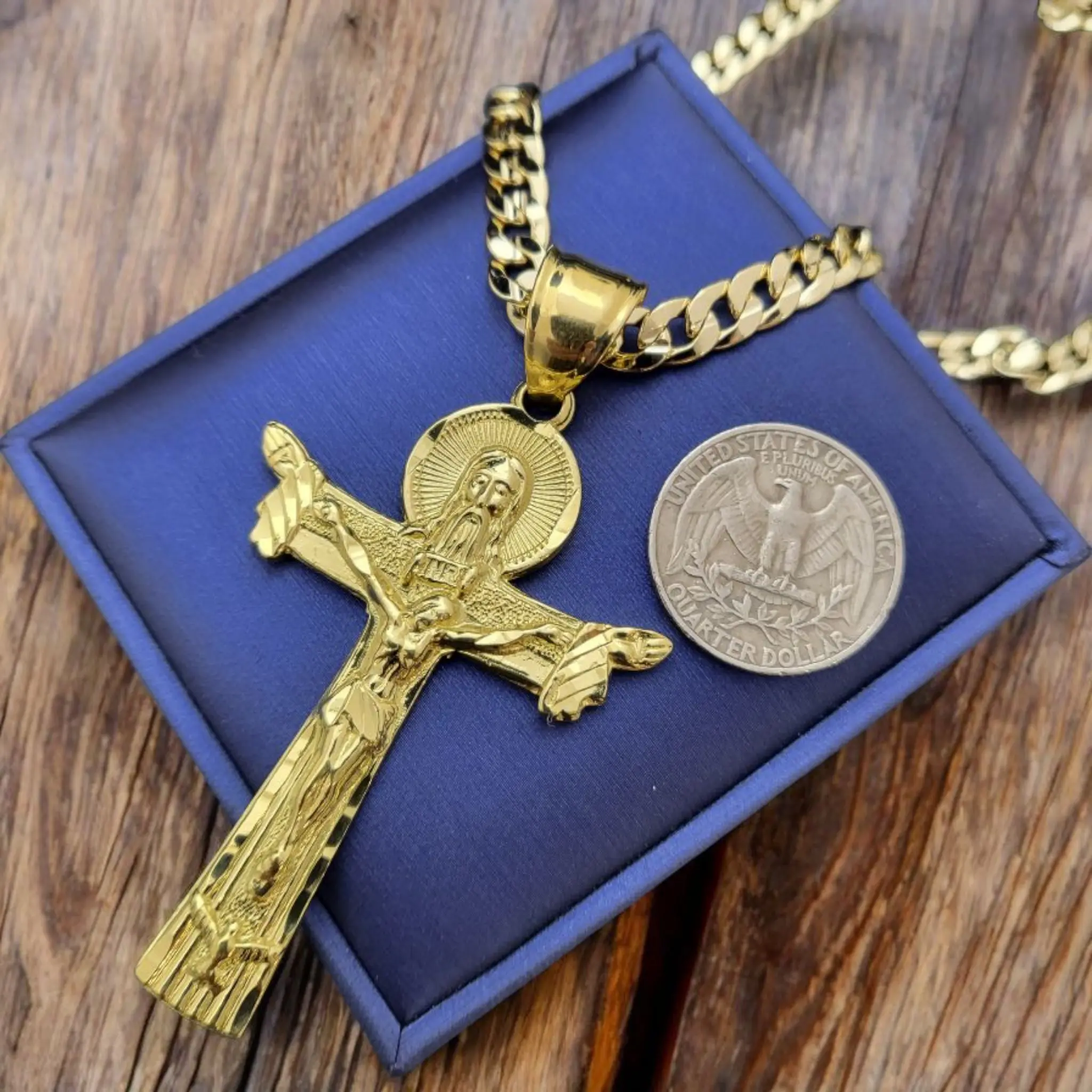 MaxBling81 AAA+ Brass Gold-Plated Crucifix Jesus Pendant Charm & 7mm Cuban Chain Necklace (20in,24in,30in) - 14 Karat Stamped Lock, High-Quality Polished Gold Chains, Engraved Cross, Cross Relief, Religious Design, Statement Necklaces, Engraved Cross Neck