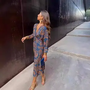 Women’s Elegant Streetwear Dress – Spring New Arrival, Retro Printed V-Neck, Long Sleeve, Casual & Comfortable, Medium Length