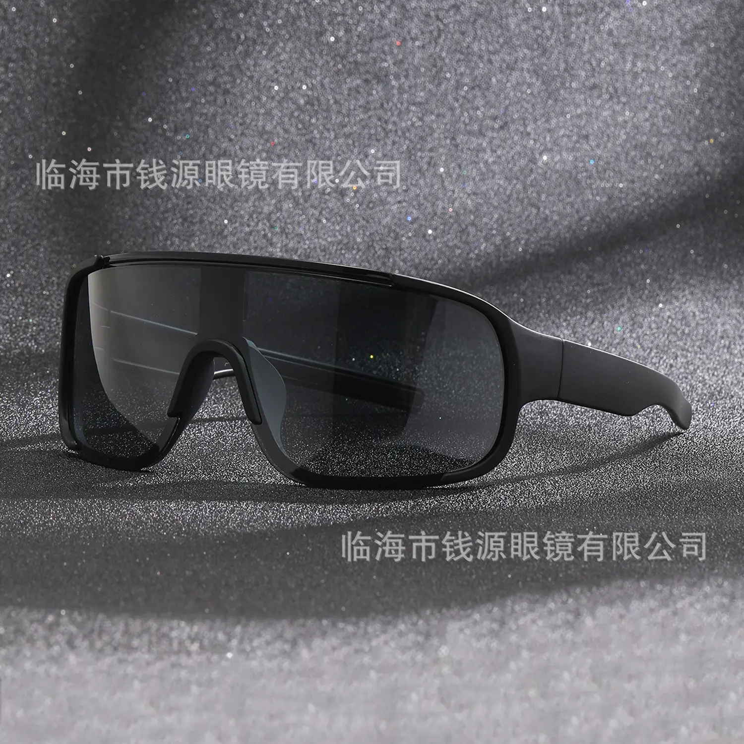 black frame black pill