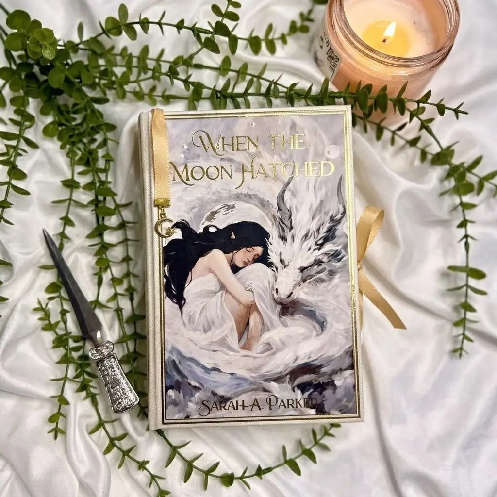 When the Moon Hatched Fan Graphic Book, Special Edition Dragon Novel, Trendy Sarah A Parker Hardcover BookTok Gift Set
