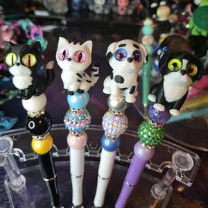Pens Beaded Handmade Fun Animals Characters with Vibrant Beads and Adorable Design for Creative Writing