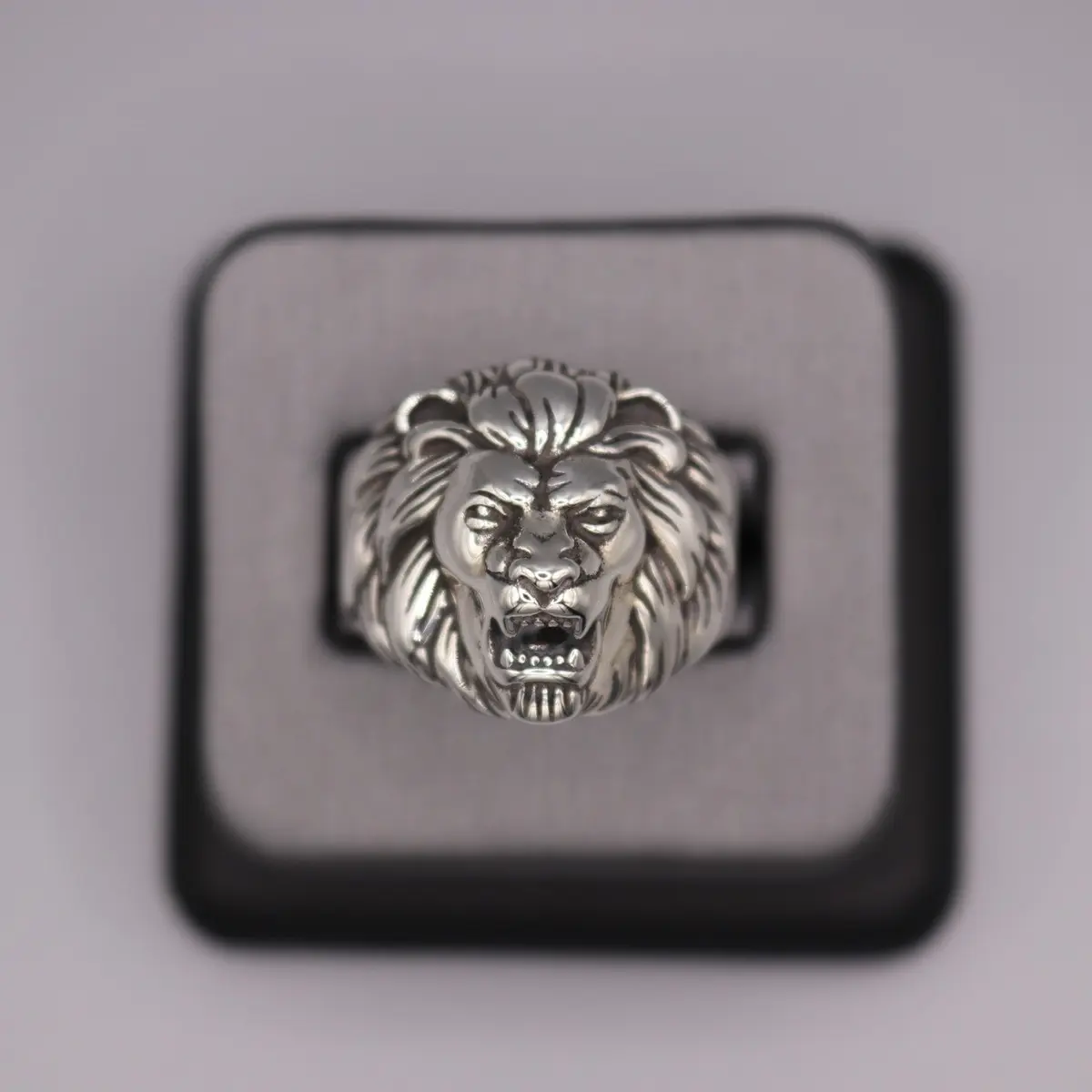 Sterling Silver Plain Ring- Lion Design