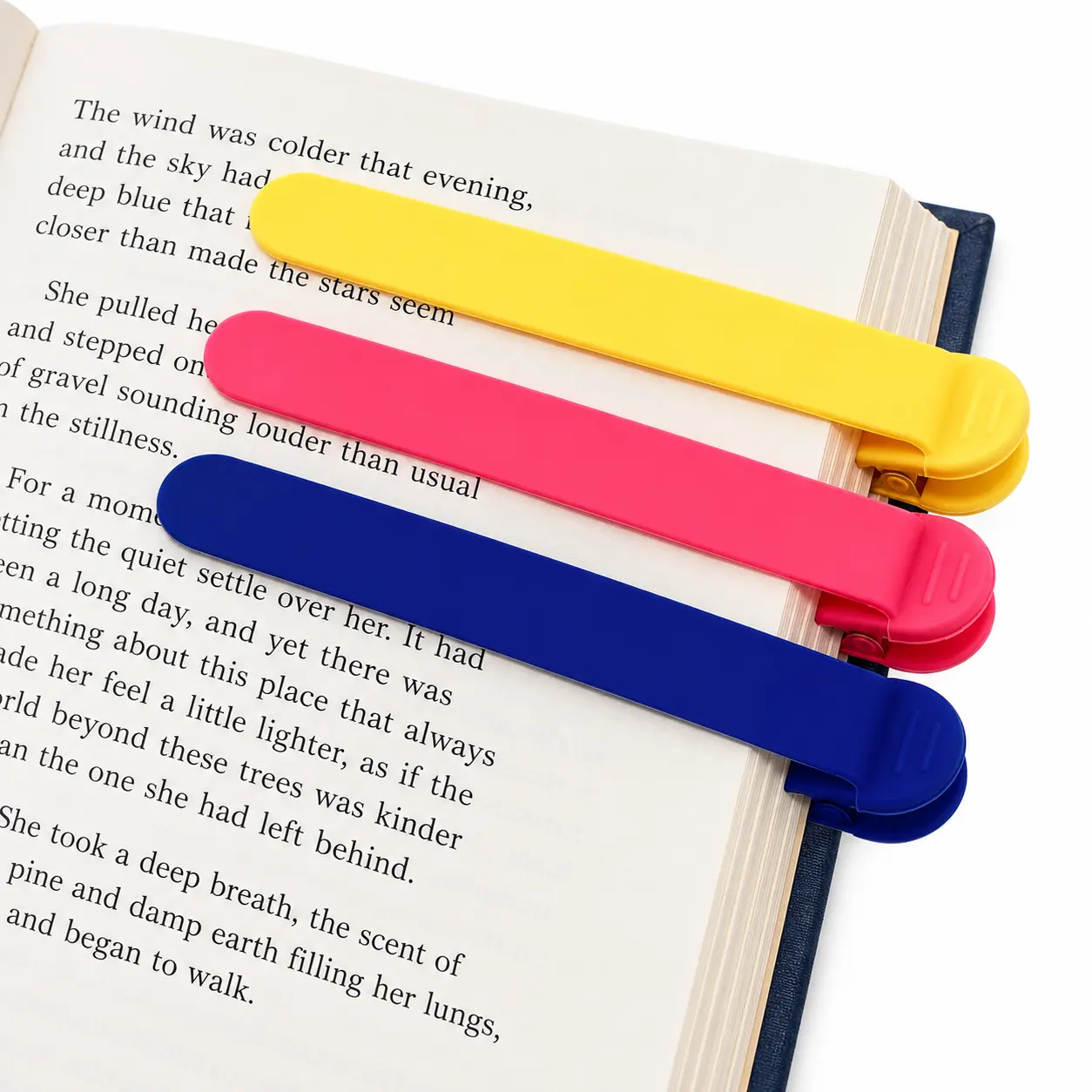 Automatic Page-Follow Bookmark Clips, Silicone Reading Bookmarks with Metal Spring Clip, Reusable Page Markers for Books, Textbooks, Journals and Planners, Reading Accessories for Students and Book Lovers