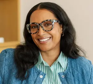 Center Stage Glasses (Gray Tortoise +1.50)