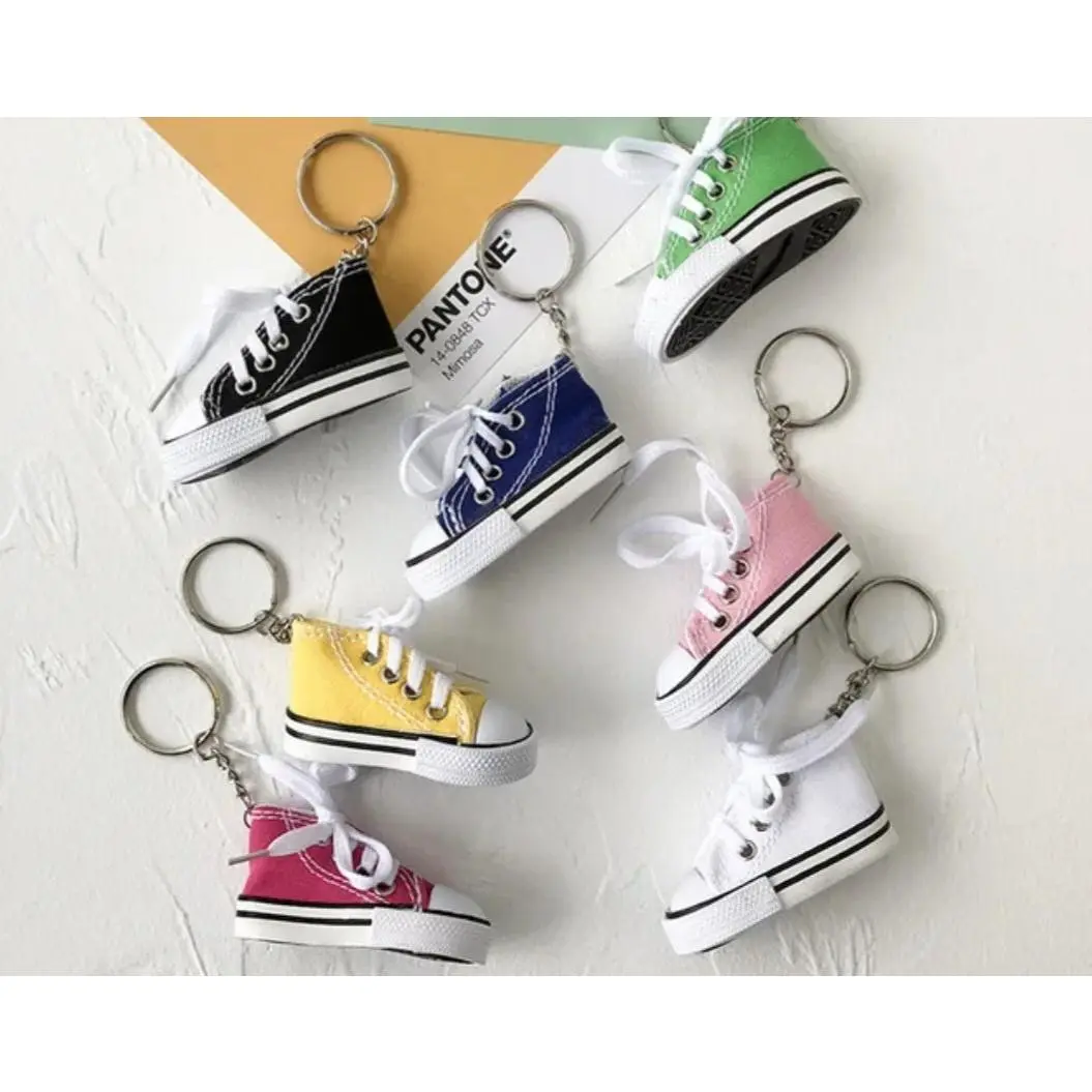 Chuck Mini Canvas Sneaker keychain Chuck Mini Canvas Sneaker keychain