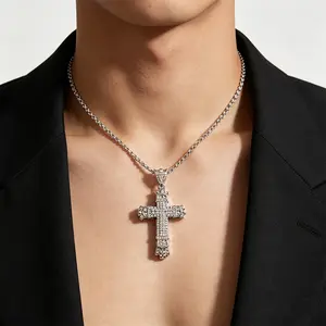 Non-Tarnish Iced Cross Necklace, Waterproof Bling Cross Pendant Chain, Anti-Fade Hip Hop Jewelry for Everyday Wear & Parties