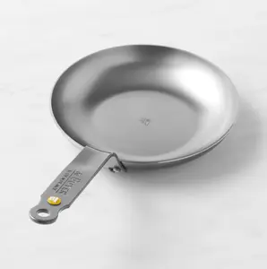 de Buyer Mineral B Carbon Steel Omelette Pan 8" - 99% Iron 1% Carbon Nonstick Cookware for Omelettes Crêpes & Egg Dishes