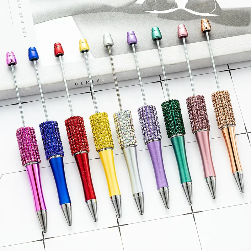 Creative diamond bead pens wholesale DIY plastic bead ballpoint pens hand inlaid with diamonds detachable bead pens