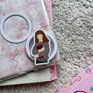 Magic School Girl Phone Grip Holder - Aesthetic Wizarding World Accessory - Bookish Witch Phone Stand - Smart Student Tech Decor - Gift for Fantasy Readers - Unique Dark Academia Phone Decoration