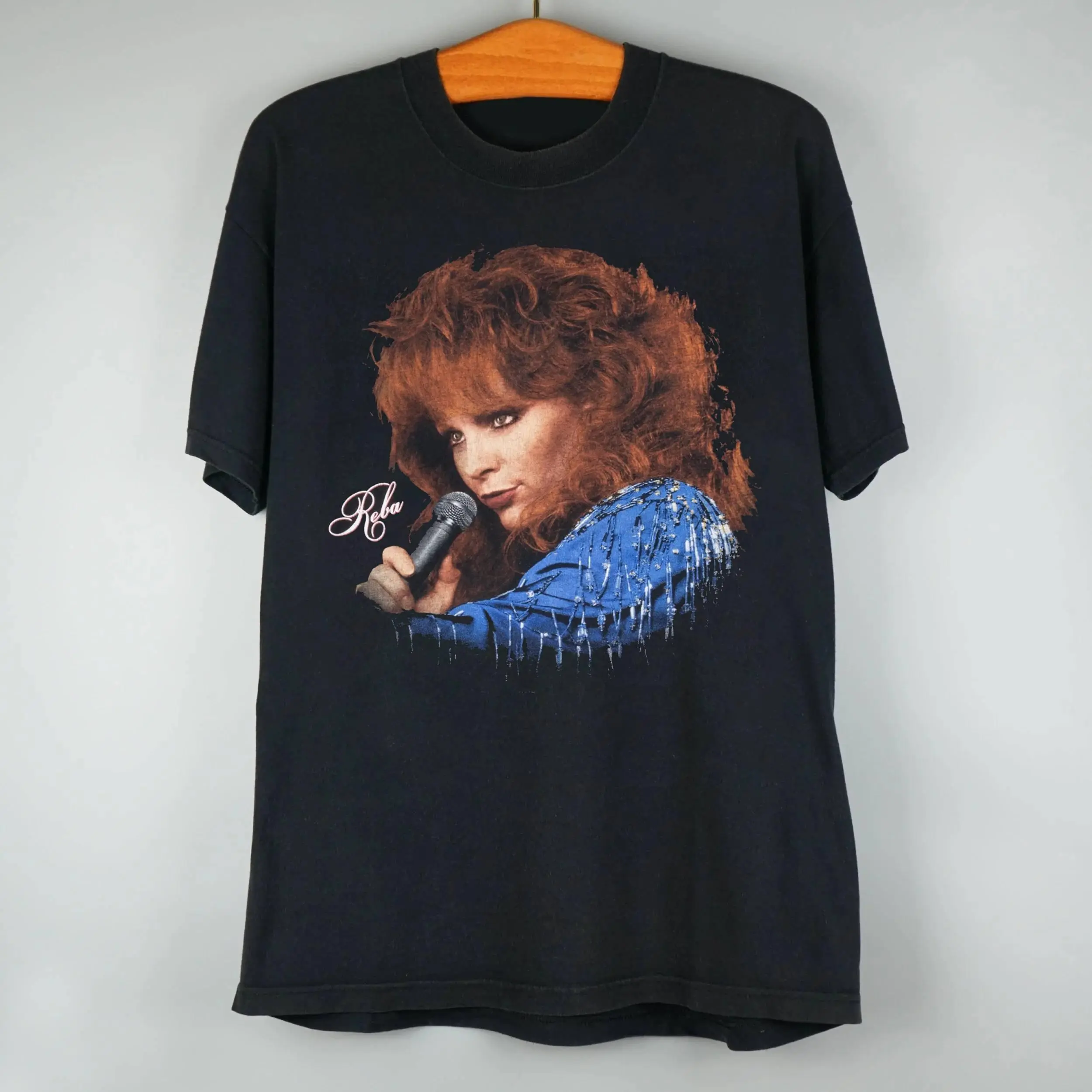 Reba McEntire Fan Graphic Tee – Classic Country Music Unisex Shirt – HGB17702