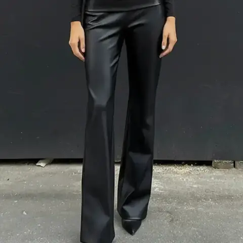 Women's PU Faux Leather   Pants Slim Fit Low Waist Plain Design, Casual Street Style Micro Flare Long Pant Casual Weekend Bottoms for Spring & Fall