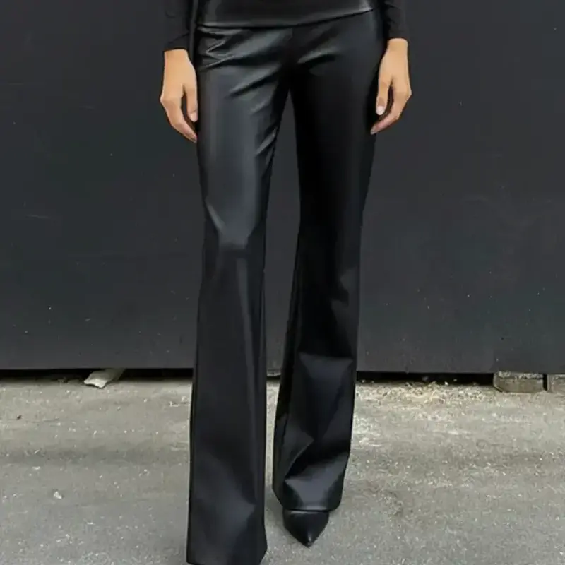 Women's PU Faux Leather   Pants Slim Fit Low Waist Plain Design, Casual Street Style Micro Flare Long Pant Casual Weekend Bottoms for Spring & Fall